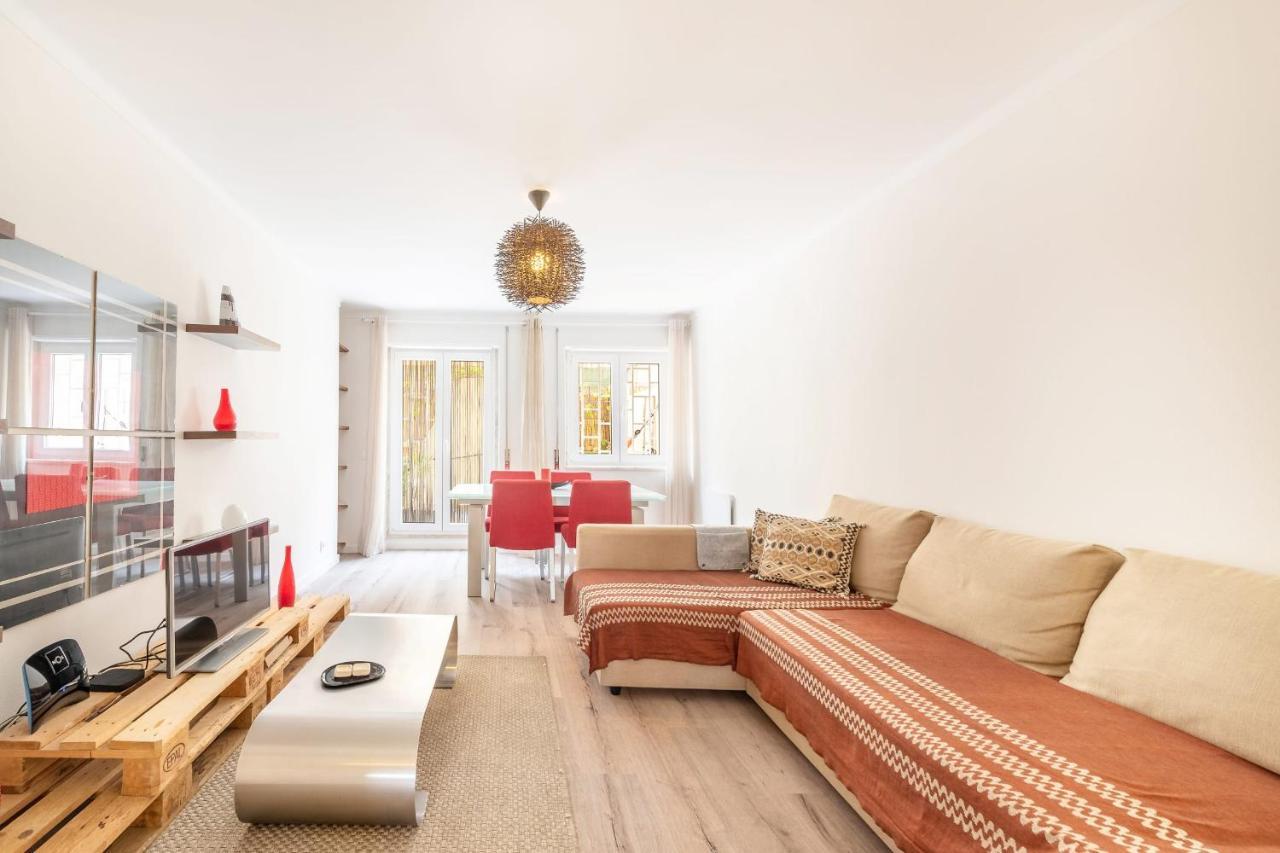 דירות קרקבלוס Guestready - Minimalist Downtown Apt With Terrace מראה חיצוני תמונה