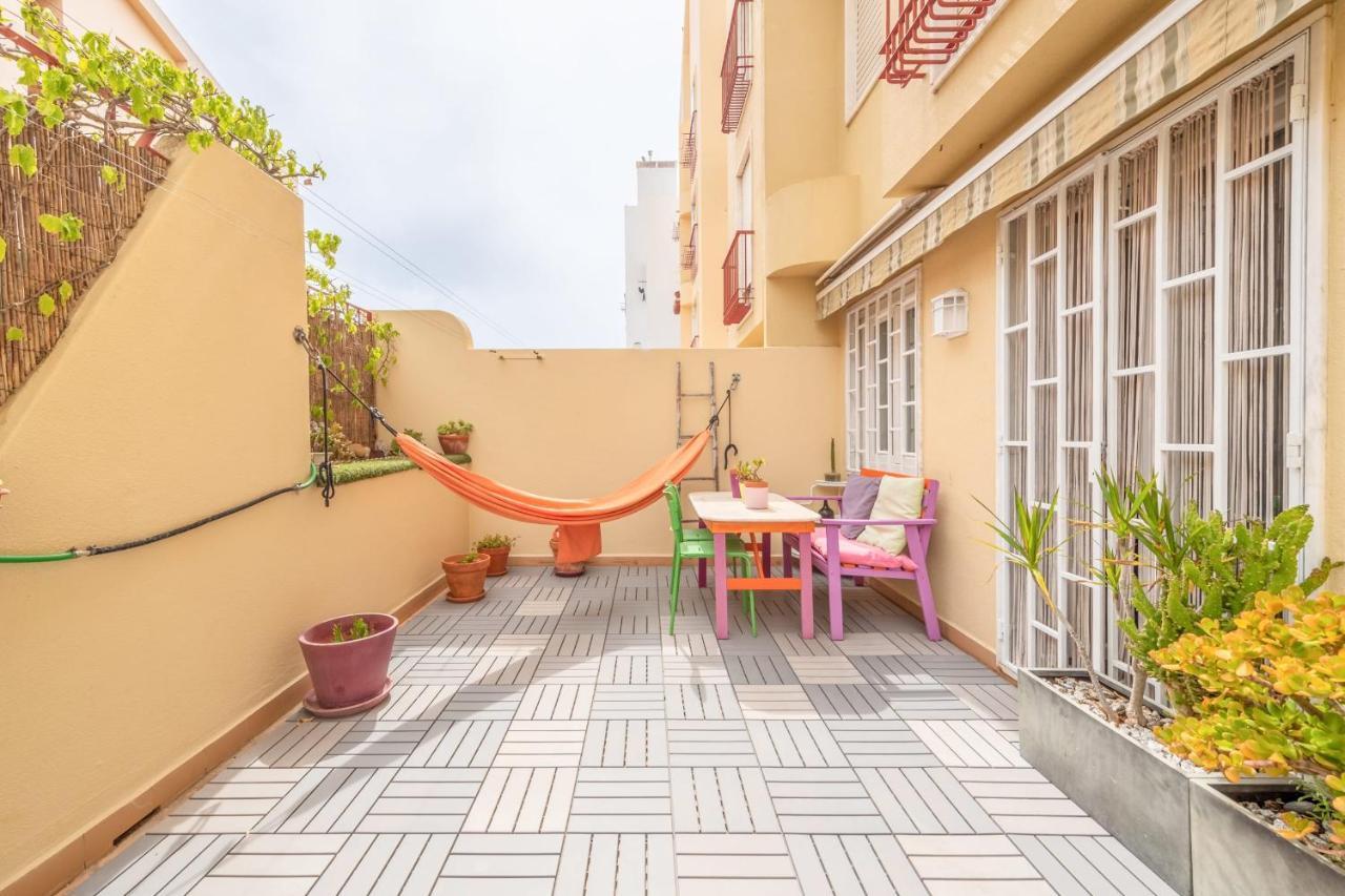 דירות קרקבלוס Guestready - Minimalist Downtown Apt With Terrace מראה חיצוני תמונה
